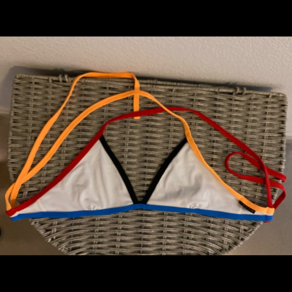 Jolyn Bikini Top